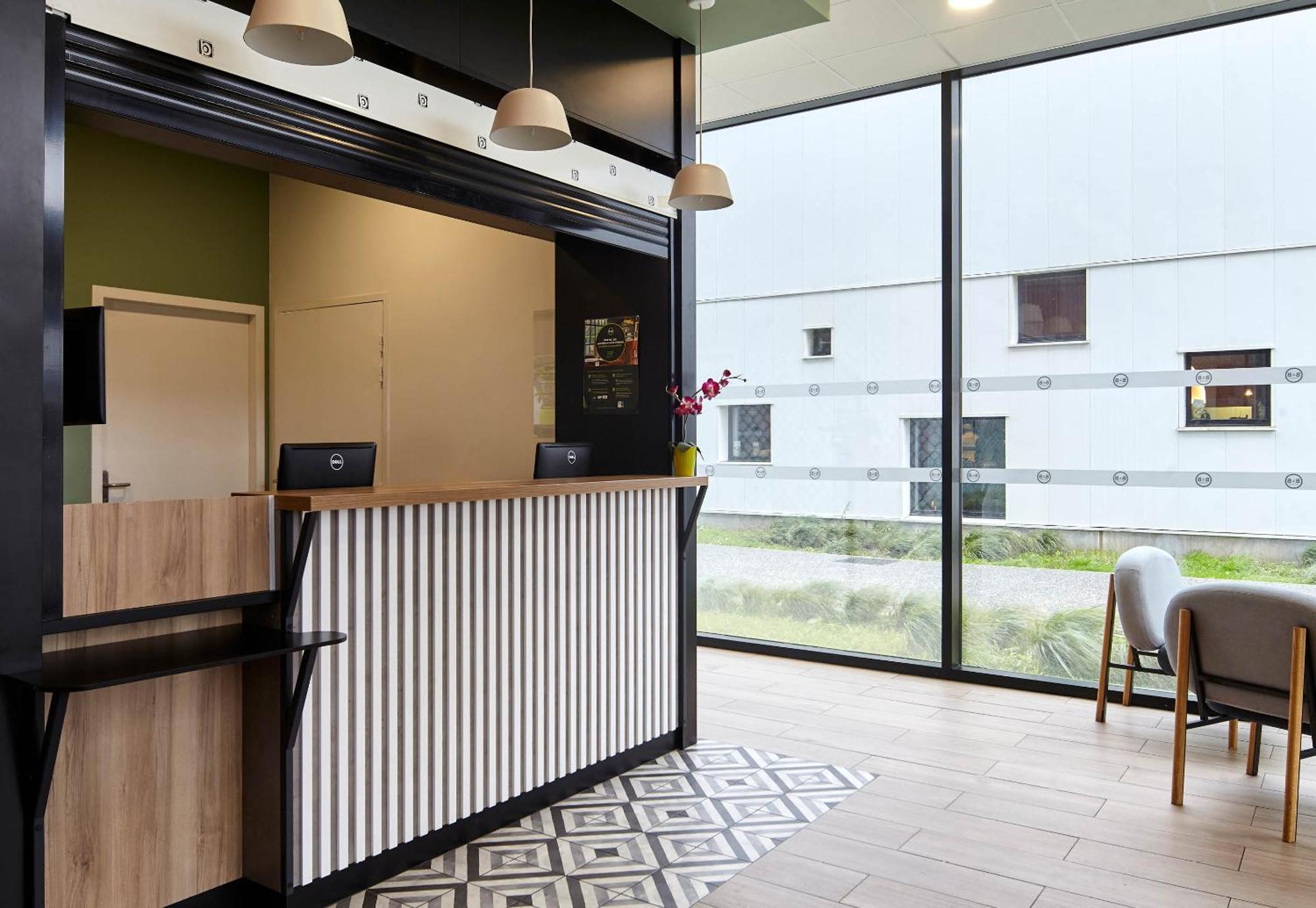 Hotel Saint Christophe Cergy